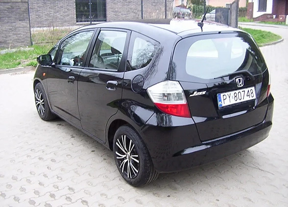 Honda Jazz cena 19999 przebieg: 189000, rok produkcji 2010 z Poznań małe 254